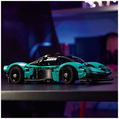 LEGO Technic Aston Martin Valkyrie 42208