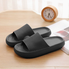 Cloud Slippers for Women and Men, Pillow House Slippers Shower Shoes Indoor Slides Bathroom Sandals, Ultimate Comfort, Lightweight, Thick Sole, Non-Slip, Easy to Clean black(40-41)