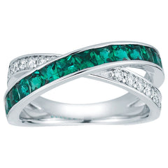 18KT White Gold 0.25ctw Round Diamond And Lab Emerald Ring