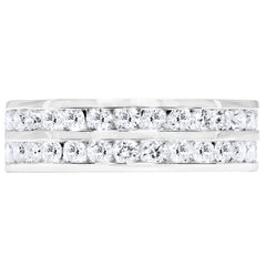 18KT White Gold 1.10ctw Round Diamond 2 Row Ring