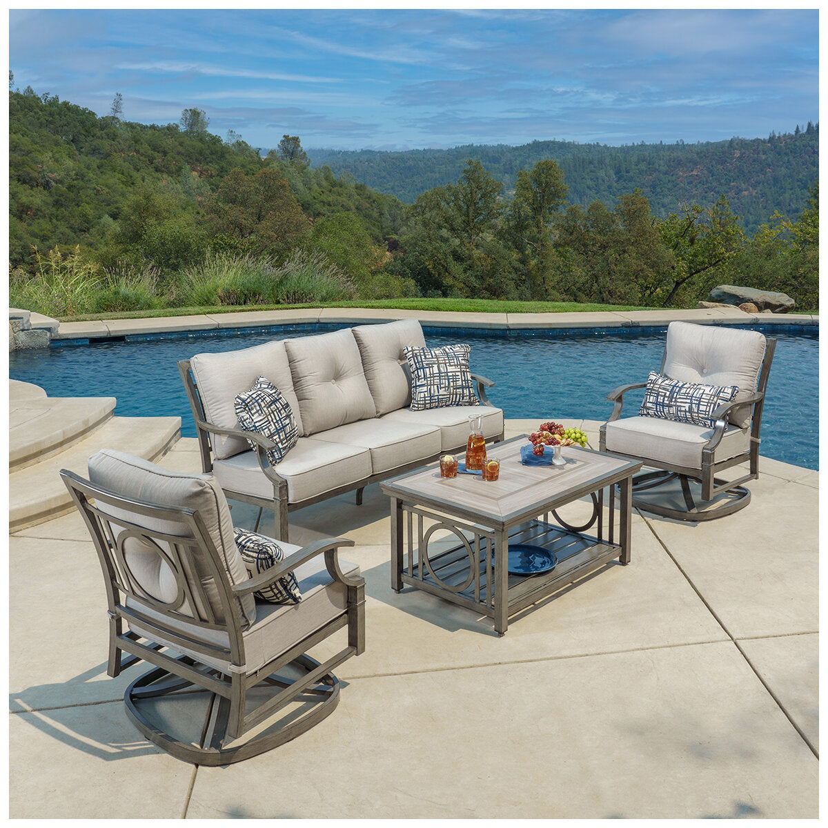 SunVilla Beth Deep Seating 4 Piece Set