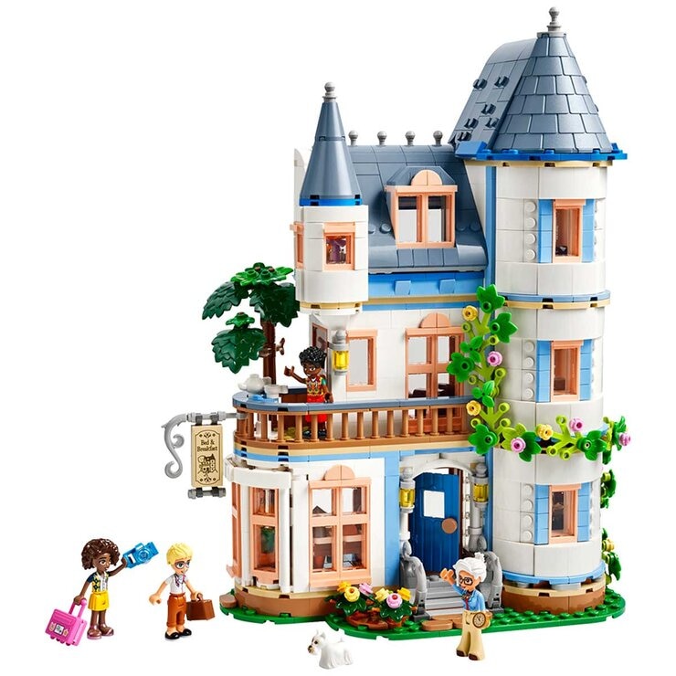 LEGO Friends Castle Bed And Breakfast 42638