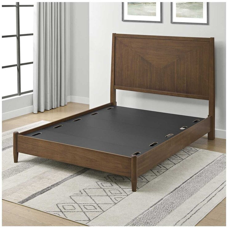 Universal Broadmoore Powell Queen Bed - Smartyez