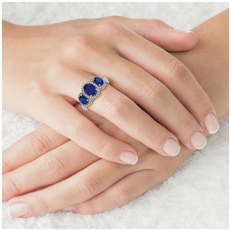 18KT White Gold 0.24ctw Diamond And 3 Oval Sapphire Ring