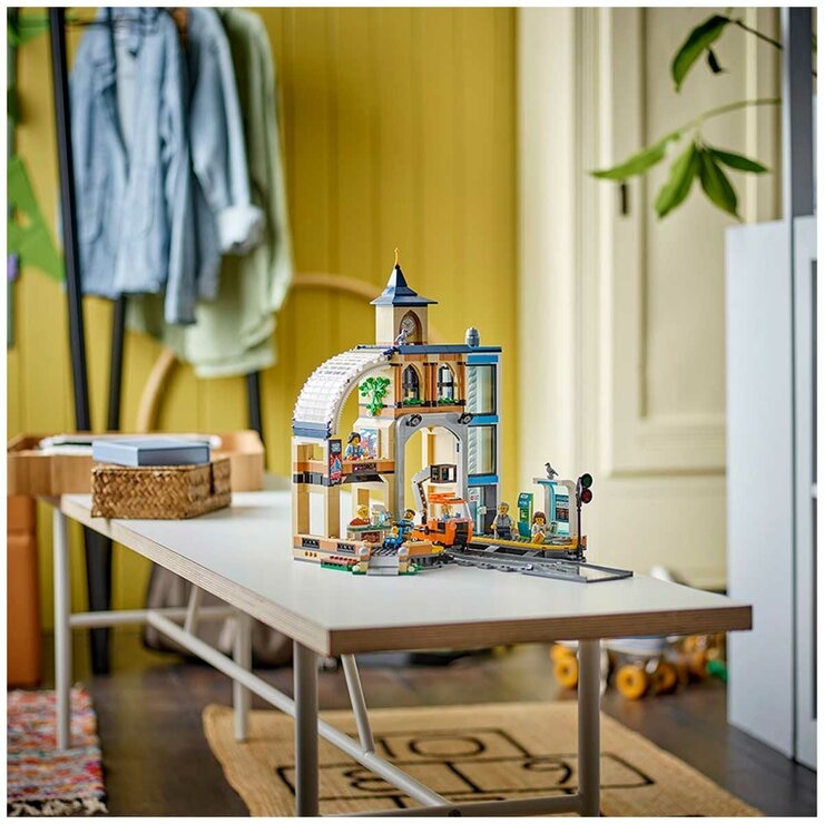 LEGO City Central Train Station 60469