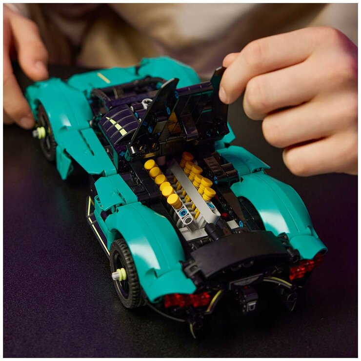 LEGO Technic Aston Martin Valkyrie 42208