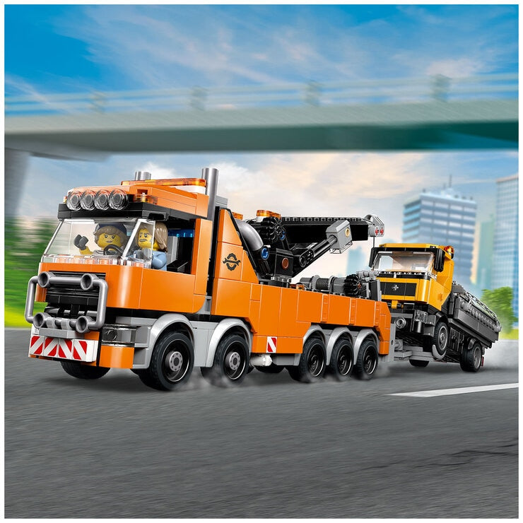 LEGO City Heavy-Duty Recovery Tow Truck With Crane 60467