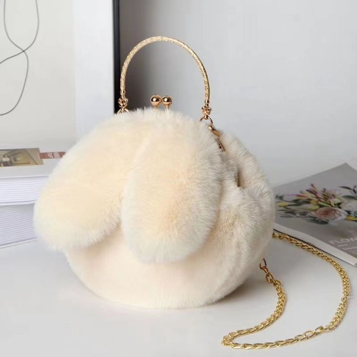 Women's Shoulder Bag - Handbag - Bags with Zipper - Women's Bag - Phone Bag - Shoulder Bag/Crossbody Bag - 20*30cm - Beige