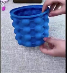 Silicone Ice Cube Maker with Lid