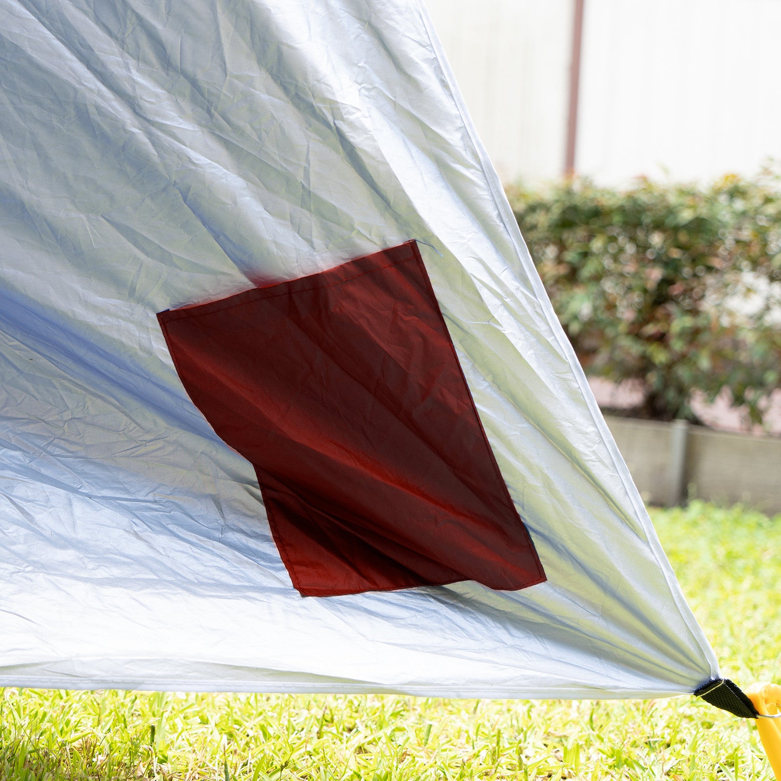 Havana Outdoors Beach Umbrella 2.4M Outdoor Garden Beach Portable Shade Shelter - Red-NT_Rural