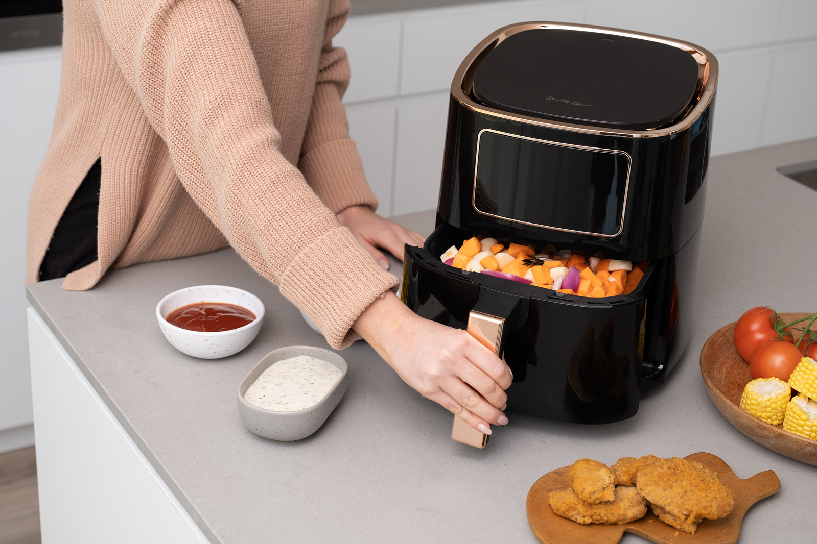 7L Digital Air Fryer (Black) 1700W, 200C, 8 Cooking Settings-ACT