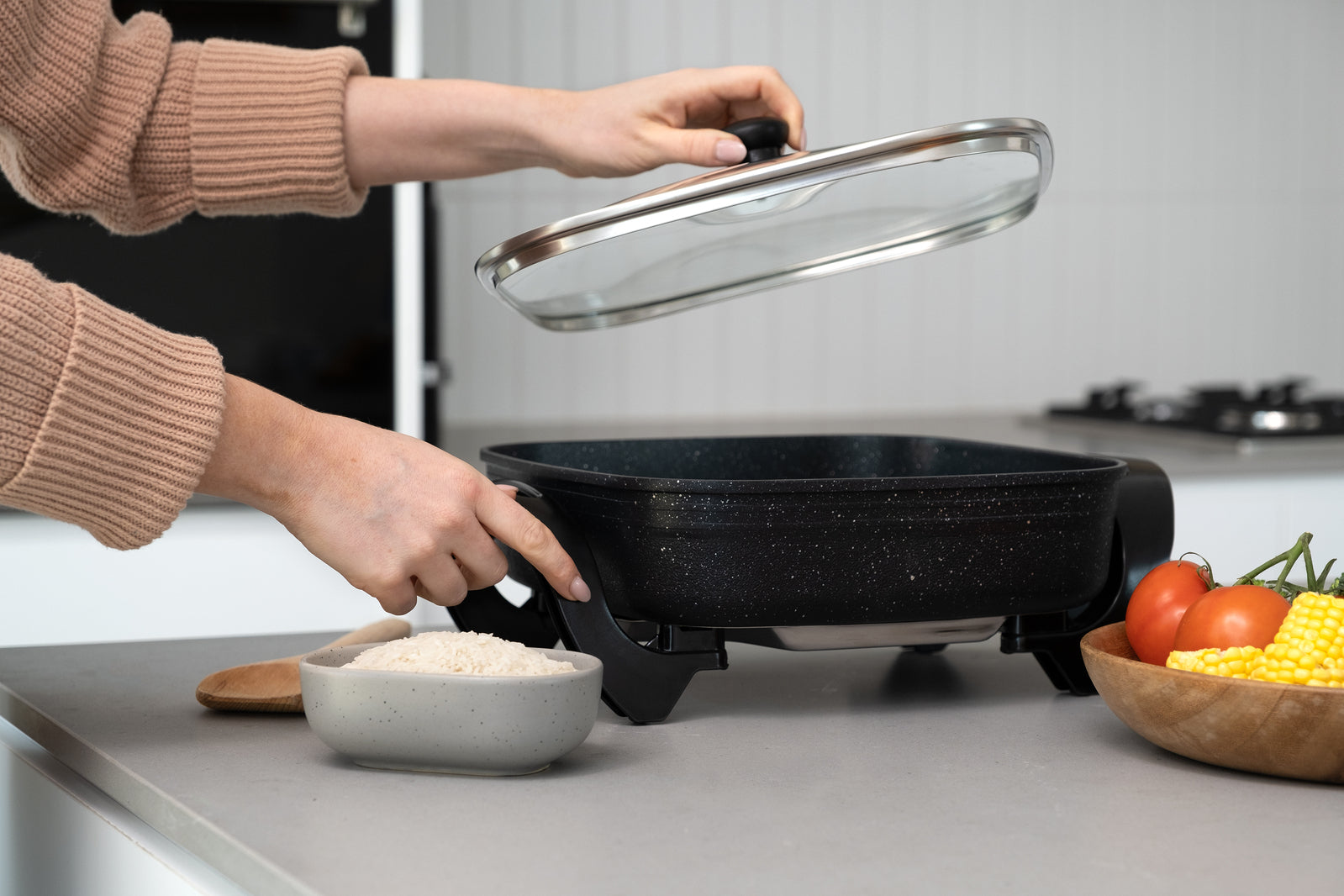 Stone Electric Fry Pan for Cooking, 7.2L Capacity, Non-Stick-NSW_Metro