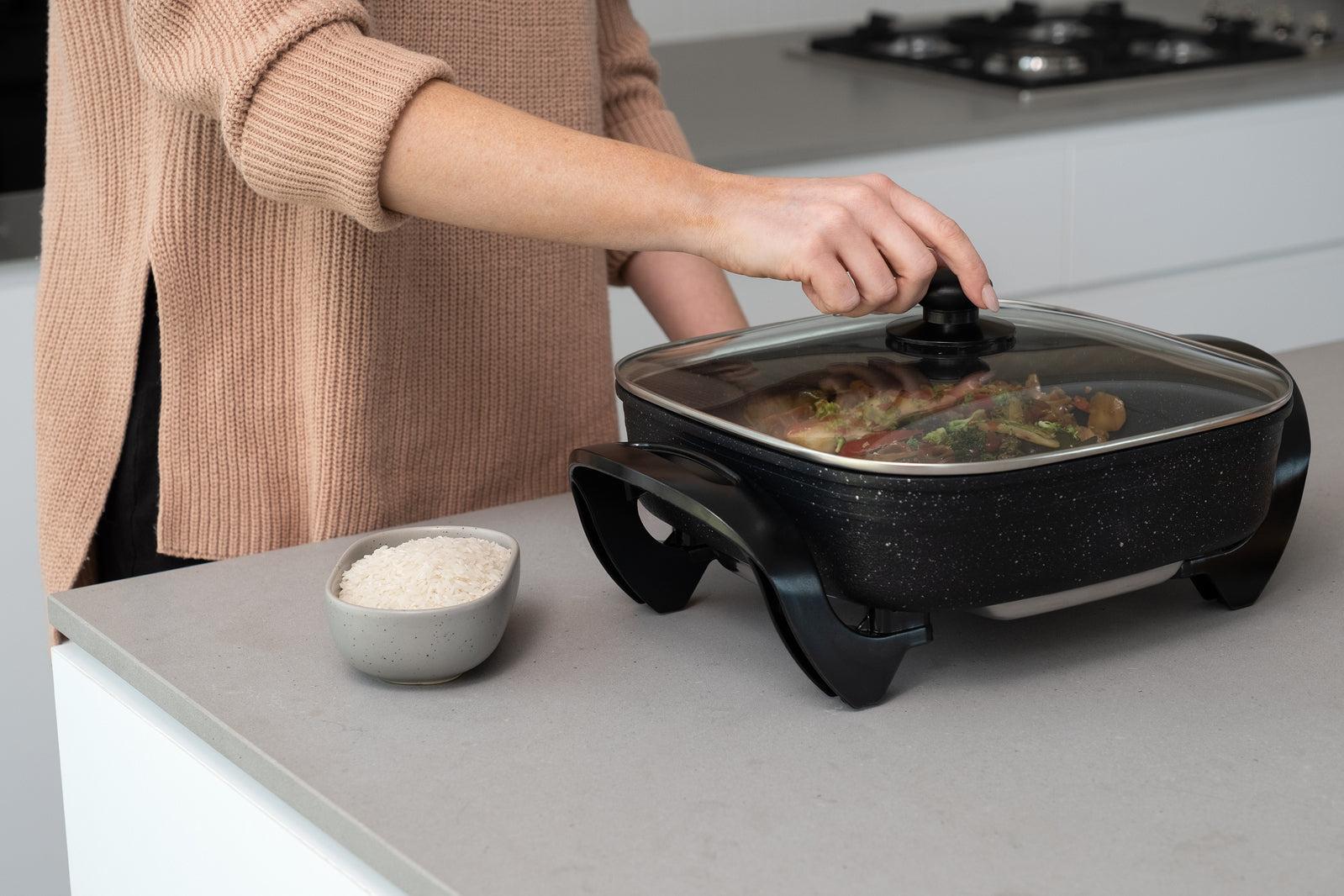 Stone Electric Fry Pan for Cooking, 7.2L Capacity, Non-Stick-NSW_Rural