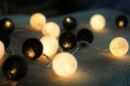 1 Set of 20 LED Black White 5cm Cotton Ball Battery Powered String Lights Xmas Gift Home Wedding Party Bedroom Decoration