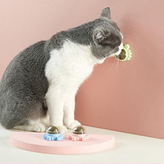 2PCS Rotatable Catnip Mint Ball Cat Treat Toys Licking Snack Cat Molar - Green
