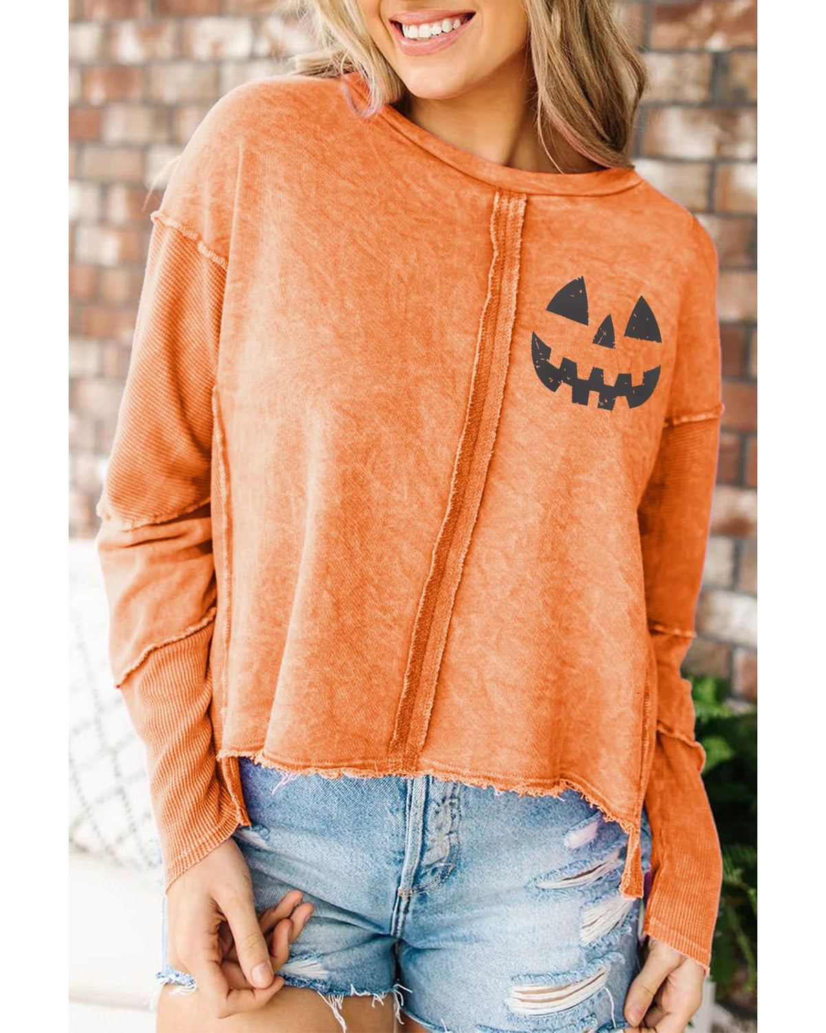 Azura Exchange Halloween Pumpkin Face Patchwork Sweatshirt - M