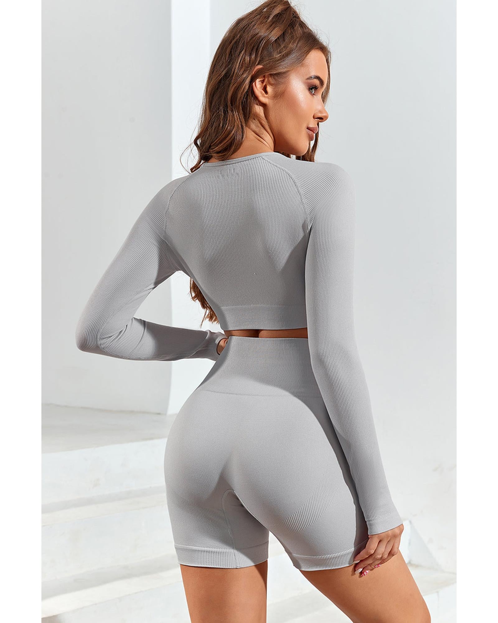 Azura Exchange Seamless Long Sleeve Crop Top - M