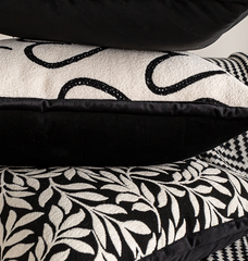 45*45cm Umbrella Pattern Elegant Two-Piece INS-Style Jacquard Pillow Covers - Black & White Sofa Decor