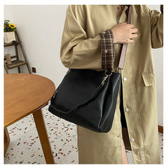 White Chic 2-Piece Tote Bag Set - Large Capacity Commuter Handbag with Wide Strap Crossbody Purse