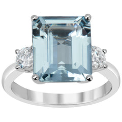 18KT White Gold Aquamarine And Diamond Ring