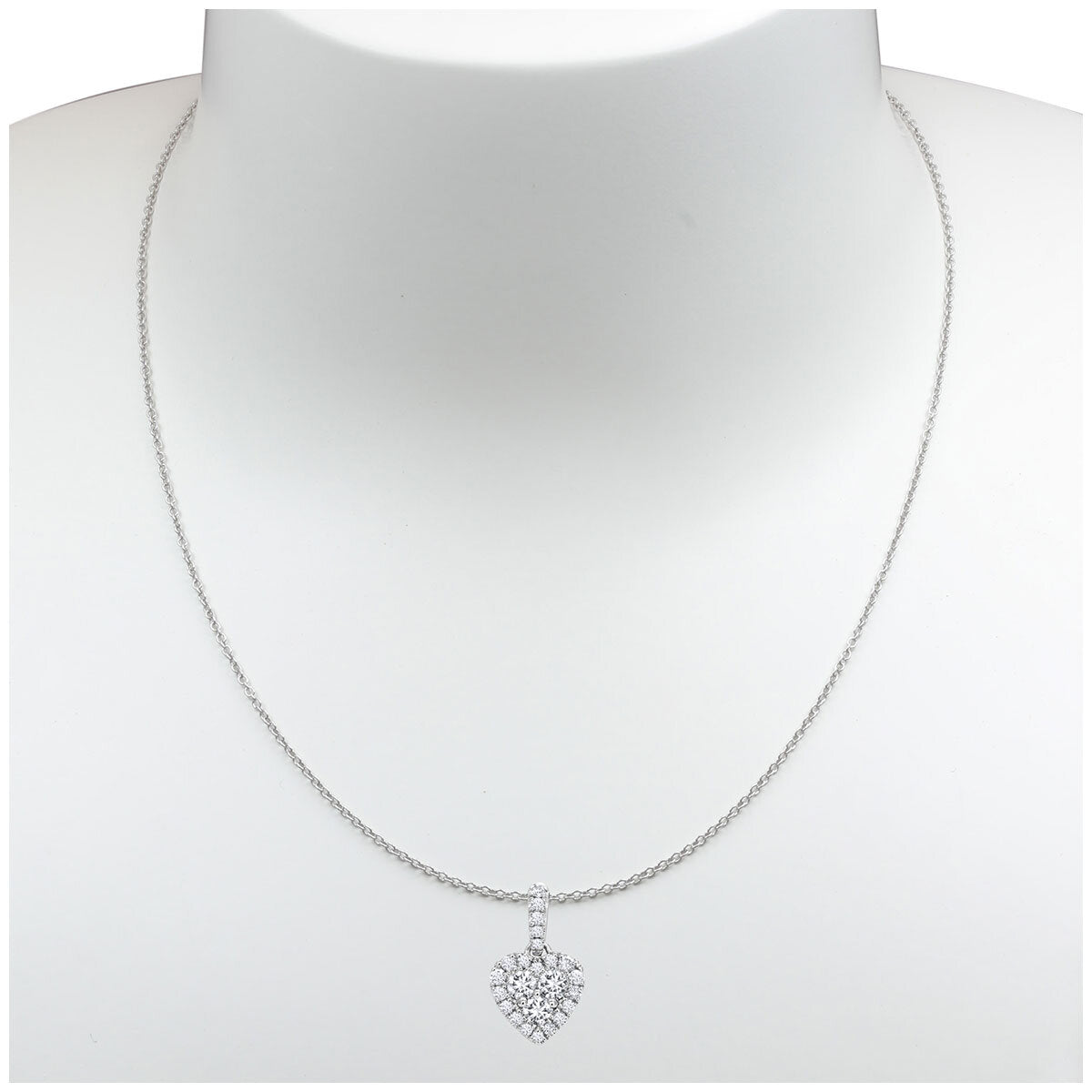 18KT White Gold 0.31ctw Diamond Heart Halo Pendant